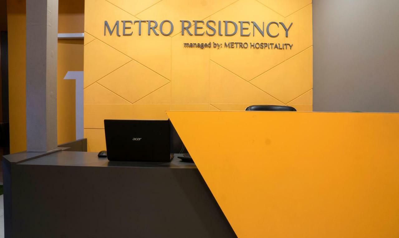Oyo Flagship 13885 Metro Residency Hotel Mumbai Exterior photo