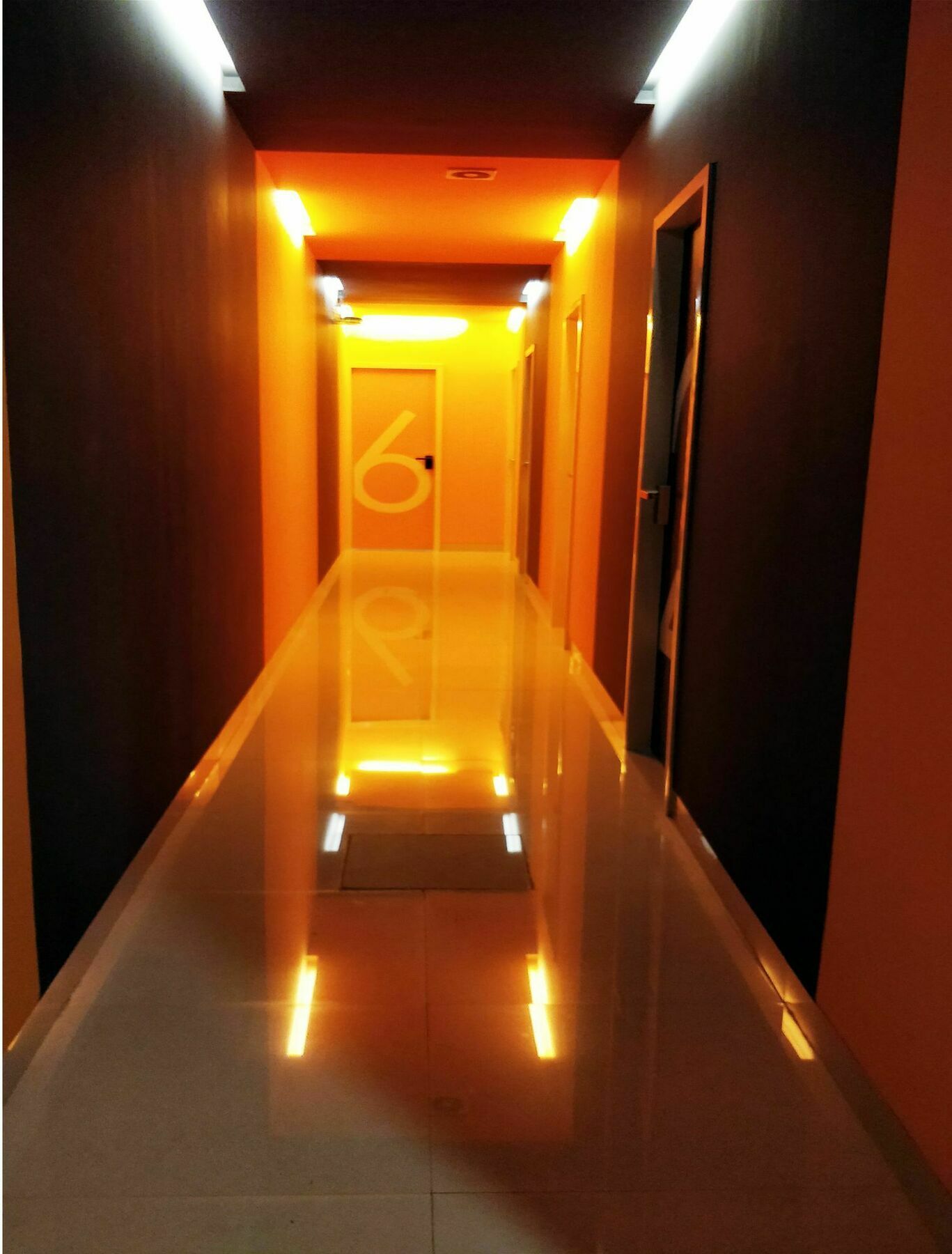 Oyo Flagship 13885 Metro Residency Hotel Mumbai Exterior photo